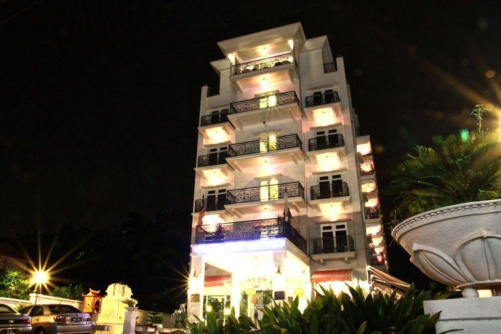 Arenaa Deluxe Hotel Malacca Exterior photo